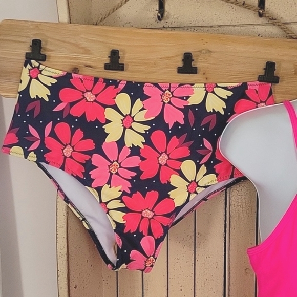 Tankini set - Picture 2 of 9